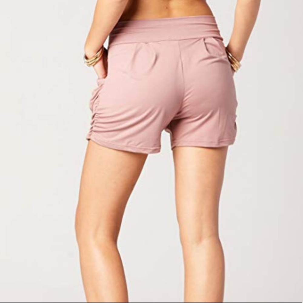 Buttery soft mauve shorts 🌛 - Picture 4 of 4